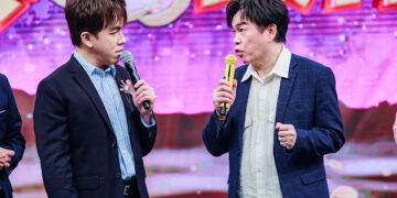 康康爆料模仿費翔踩高蹺解決身高問題  許志豪神回「那臉怎麼辦？」