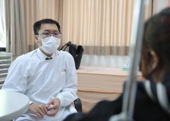 罕見脊椎血管瘤差點致癱瘓 術後積極復健恢復健康