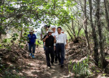 嘉義縣布袋知名景點「天空之鏡」就在好美沙灘 復育有成 沿海面積擴增25公頃