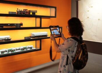 高史博 [看透大高雄] 5G XR智慧導覽系統   榮獲2023 DNA巴黎國際設計大獎