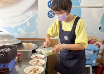 台南安平美食新店孫家小卷米粉與老店獲日本雜誌報導