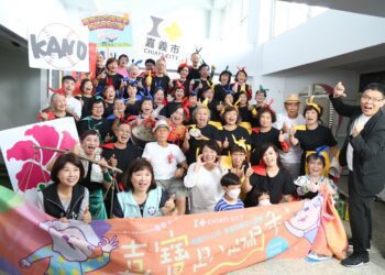 第12屆嘉義市長者活躍老化競賽 嘉寶趴踢秀熱鬧登場13位90歲以上「嘉寶」參加趴踢秀同樂