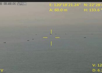 天使（ANGEL）輪沈沒造成大批貨櫃漂流海上 海巡署加強維護航行安全