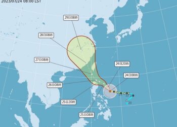 杜蘇芮來勢洶洶  鄉親預作防颱準備