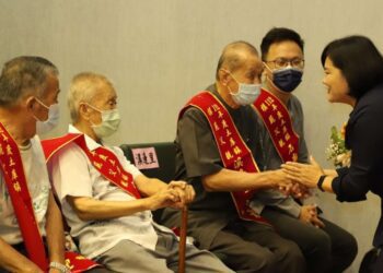 長青盃趣味競賽歡樂登場 張麗善:加速實現長輩健康樂活願景