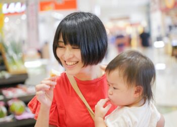 嘉義優鮮－台灣鳳梨嘉年華 嘉義縣長翁章梁赴日本行銷嘉義特有品種鳳梨