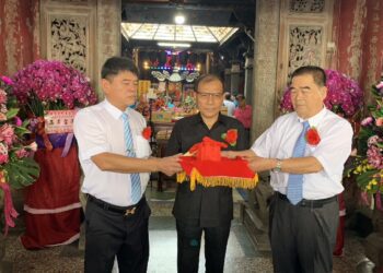 嘉義縣東石鄉港口宮 陳慶堂正式宣誓就職第23屆主任委員