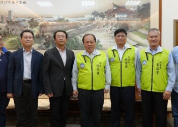 新任澎管處洪志光處長 拜會陳光復共同展望澎湖觀光