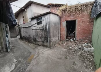 屏東市義勇里 有人出資募集工人 打掃舊社區環境衛生