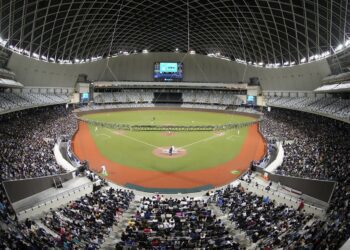 大巨蛋首轟出爐！ 萬人開箱大巨蛋成功