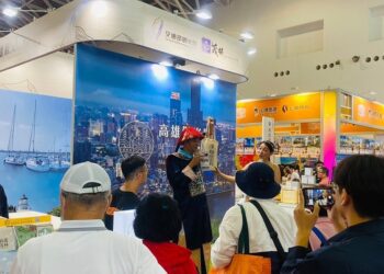 茂管處帶您看見高雄觀光圈之美  高雄冬季國際旅展 消費滿佰抽萬元住宿劵