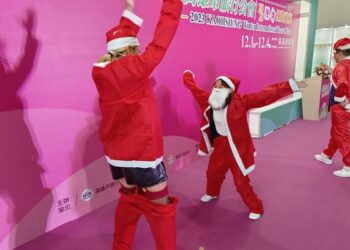 魷魚遊戲真人挑戰賽登場！高雄旅展舉辦耶誕老人闖關奪大獎