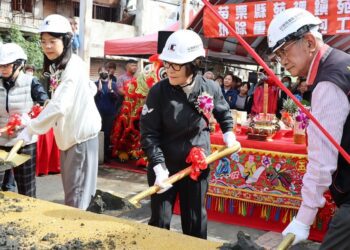 苑裡市場拆除重建工程開工動土 劉育育：留給苑裡下一個一百年