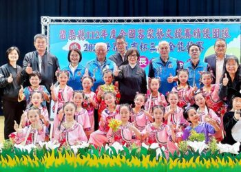 苗縣表揚112年全國客家藝文競賽績優團隊及世界城市杯三算全能競賽優秀學生