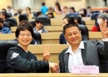 「用生命影響生命 利他共好」： 1995生命線公益微電影《曙光》 苗栗首映