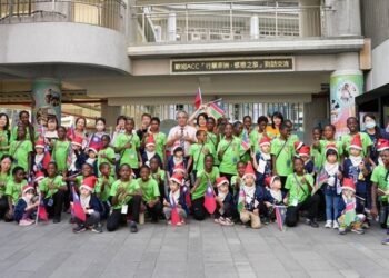 河堤國小與非洲納米比亞圓覺學校締結姊妹校  藝文、客家美食與體育交流熱鬧登場