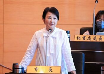 行政院長允儘速核定中捷綠線延伸 盧秀燕市長致謝：藍線更迫在眉梢