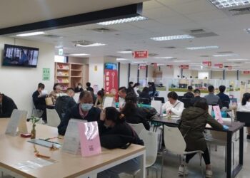 年終招募再一波  年前上工安心過 北市優職千餘缺  月薪可達70K