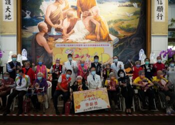 高齡友善成果發表 台中慈濟醫院帶長輩活出幸福