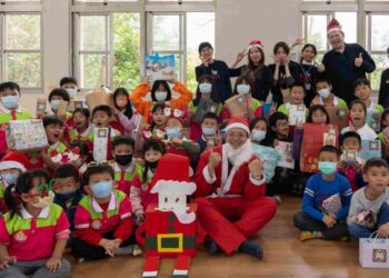 義大兩家飯店攜手做公益 暖心耶誕活動傳遞正能量