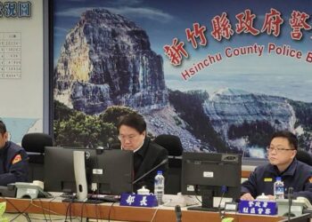 內政部長林右昌訪視竹縣警局    期落實查賄及選舉安全維護工作