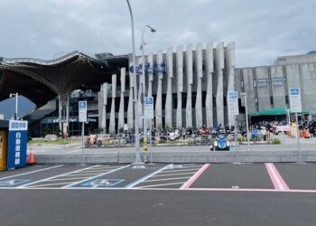 花蓮火車站前停車場 12/26開始收費啟用