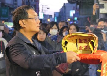 嘉義縣朴子配天宮「海表聖會」圓滿完成「媽祖祀宴暨古董神轎展」 信眾擠爆廟埕