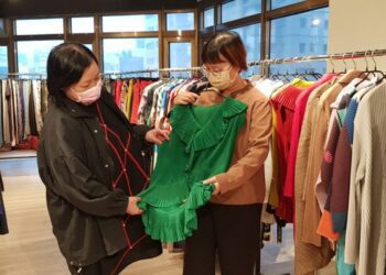 百變壓摺  AAA精品壓摺衣 千件商品福華獨家特賣1折起