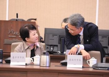 與六都協商避免一國多制！ 盧秀燕市長赴行政院會重申：騎樓停車標準全國應一致