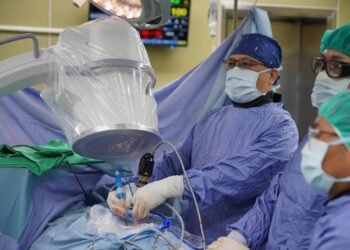 雙通道內視鏡減壓融合手術　解除高齡阿嬤下背痛