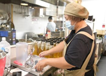 加入高分署疫後旅宿、餐飲業專案職缺 1年最高領取15.6萬就業獎勵