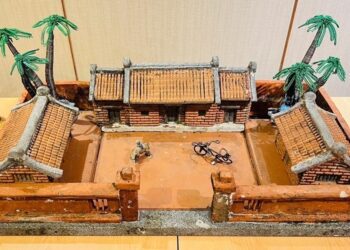 李水木磚雕絲綢創作個展 精緻多樣