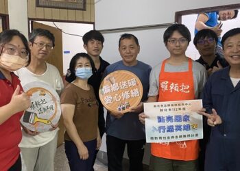 有兩把刷子的男人 新北「行繕英雄」用油漆刷亮弱勢的家