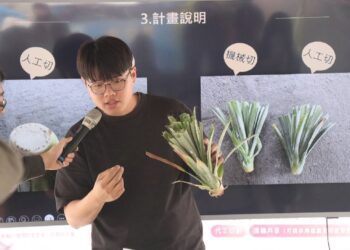 農業新創力！嘉義青農鳳梨切苗機械化發表會