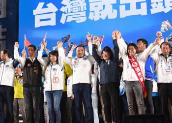 嘉義出總統 縣市團結造勢晚會 侯友宜：引蔣渭水名言 籲藍白團結下架民進黨