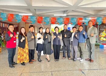 《游於藝-空間任意門》校園巡迴展 陳平國小展「藝」翻轉空間創新意