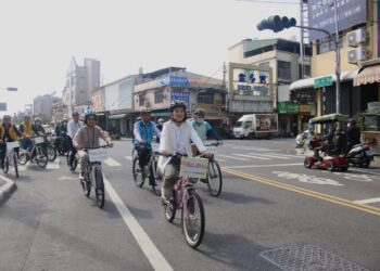 雞湯送暖強化獨老關懷安全網 屏縣33鄉鎮市全面啟動