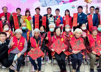 華山基金會「祥龍獻祝福 老寶貝揪幸福」 鍾東錦擔任祈福大使共襄盛舉