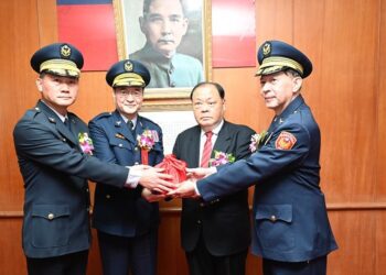 澎縣府警察局長李名昌履新 陳光復歡迎並期許為澎湖的未來共同打拼