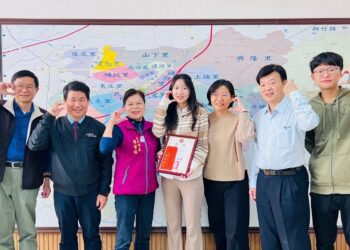 賴清添紀念獎學金今頒獎 羅雪珠勉勵獲獎學生讓善循環