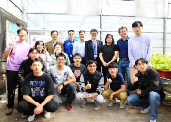 雞羽毛竟然可以變身有機肥永續循環再利用 嘉義大學農業生物科技學系化腐朽為神奇