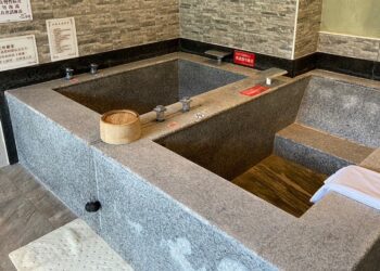 寒流來襲泡溫泉最舒服 使用禁忌及注意事項保安康