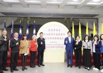 出席北市議會二手衣義賣所得捐贈儀式 蔣萬安：愛心公益不分黨派