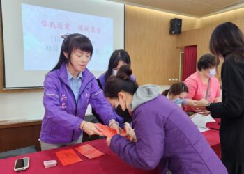 嘉義縣朴子公所寒冬送暖發助弱勢 新春一家和樂龍龍