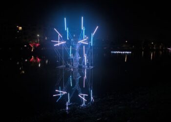 台南鹽水月津港燈節展現多元藝術