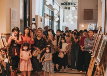 漾新聞|壽山國中美術班校友高史博舉辦「記憶中的37巷」畫展