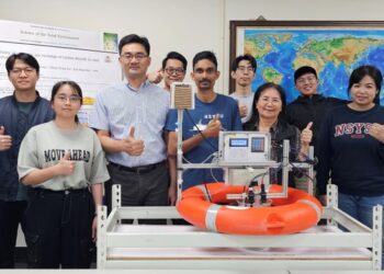 養殖魚塭吸碳或排碳？ 中山大學全國獨創碳排測量儀