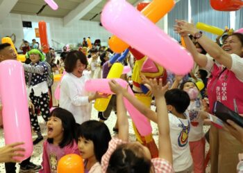 「全嘉Kid趣淘」 嘉義市長黃敏惠祝全「嘉」嗨翻兒童節創造溫馨、美好回憶