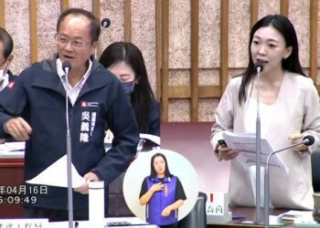 漾新聞|交通部門質詢輕軌捷運轉運成話題 質疑輕軌沒活動就沒運量