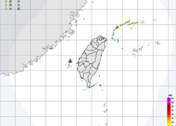南部上看36度、台東注意焚風 明鋒面通過降雨時間曝